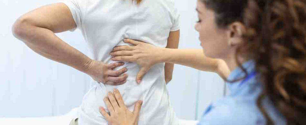 How Can Patients with Scoliosis Prevent Physical Discomfort at Work?